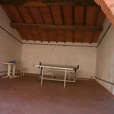 Chianacce Sleeps 4 Pool Apartment