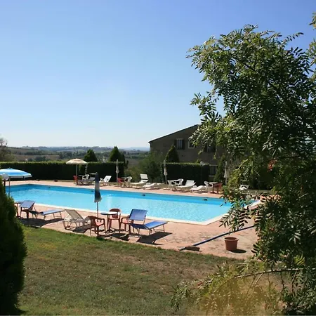 Chianacce Sleeps 4 Pool Apartment Cortona